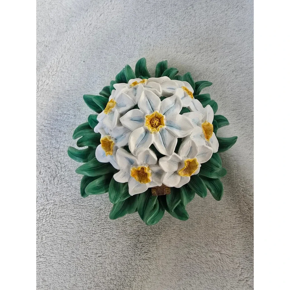 Floral Daffodil Trinket Box Hinged Lid Narcissus Flower Jewelry Case